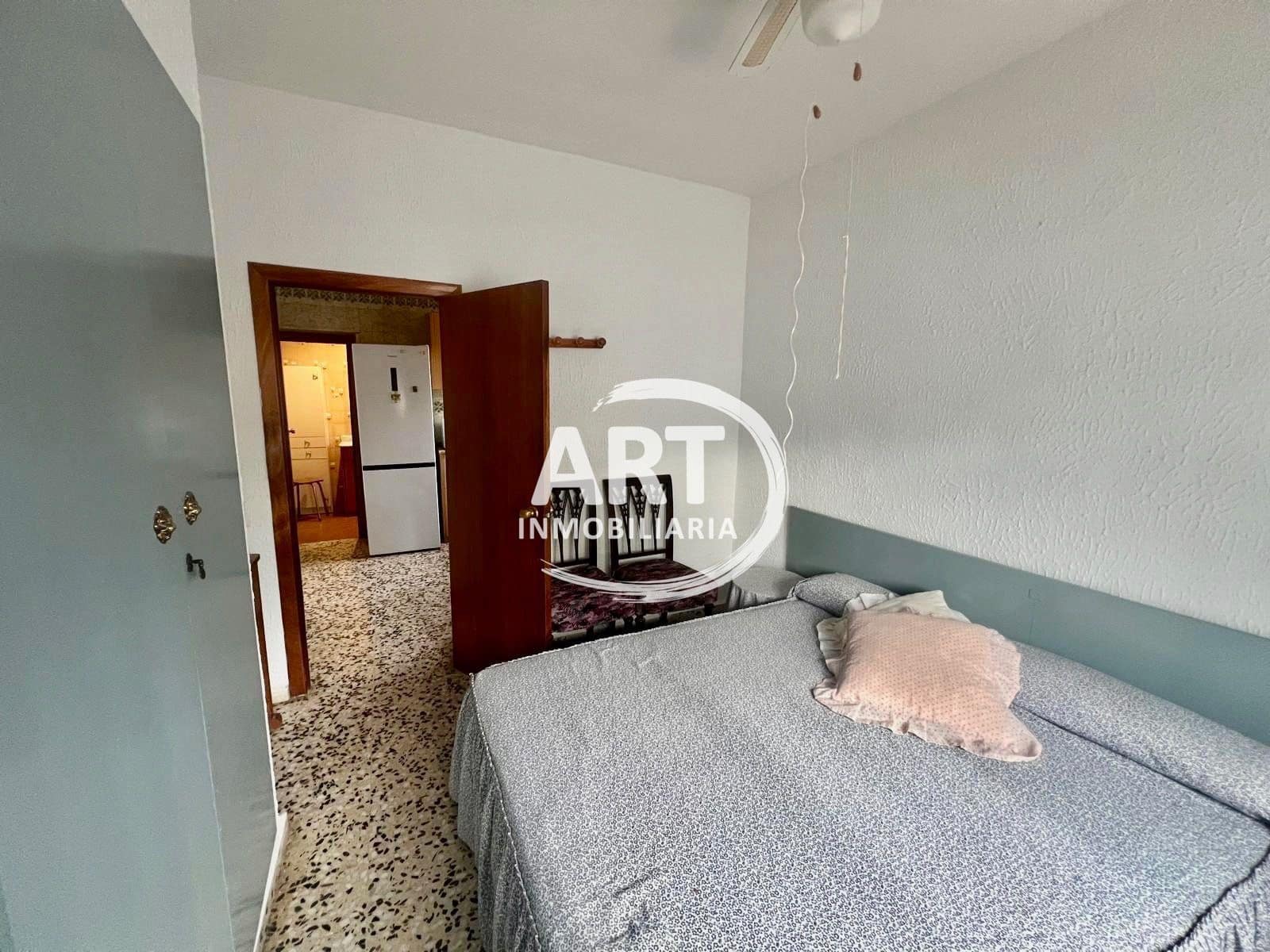 4 quarto Moradia para arrendar em Olocau com piscina garagem - 1 200 € (Ref: 9598670)