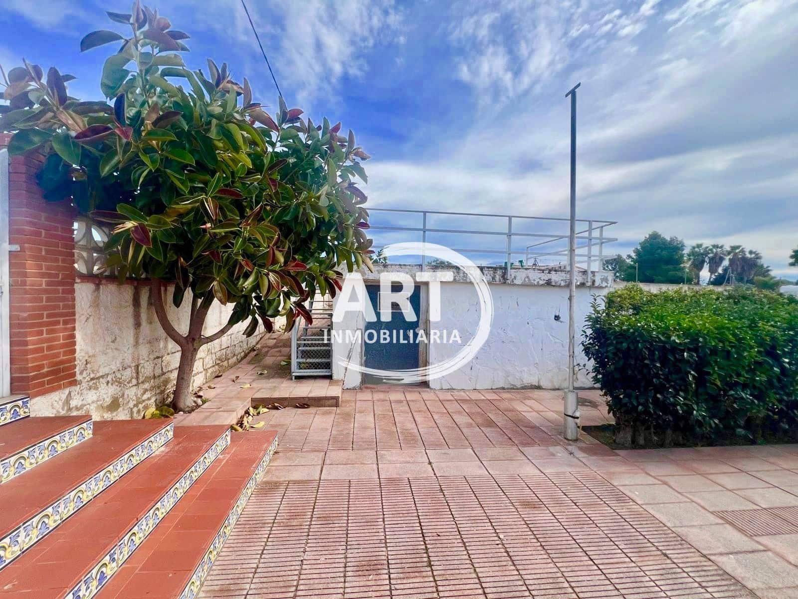 4 quarto Moradia para arrendar em Olocau com piscina garagem - 1 200 € (Ref: 9598670)