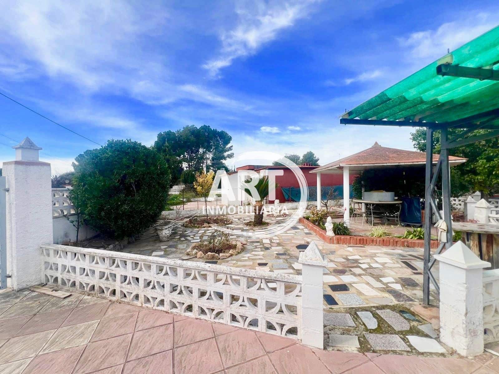 4 quarto Moradia para arrendar em Olocau com piscina garagem - 1 200 € (Ref: 9598670)