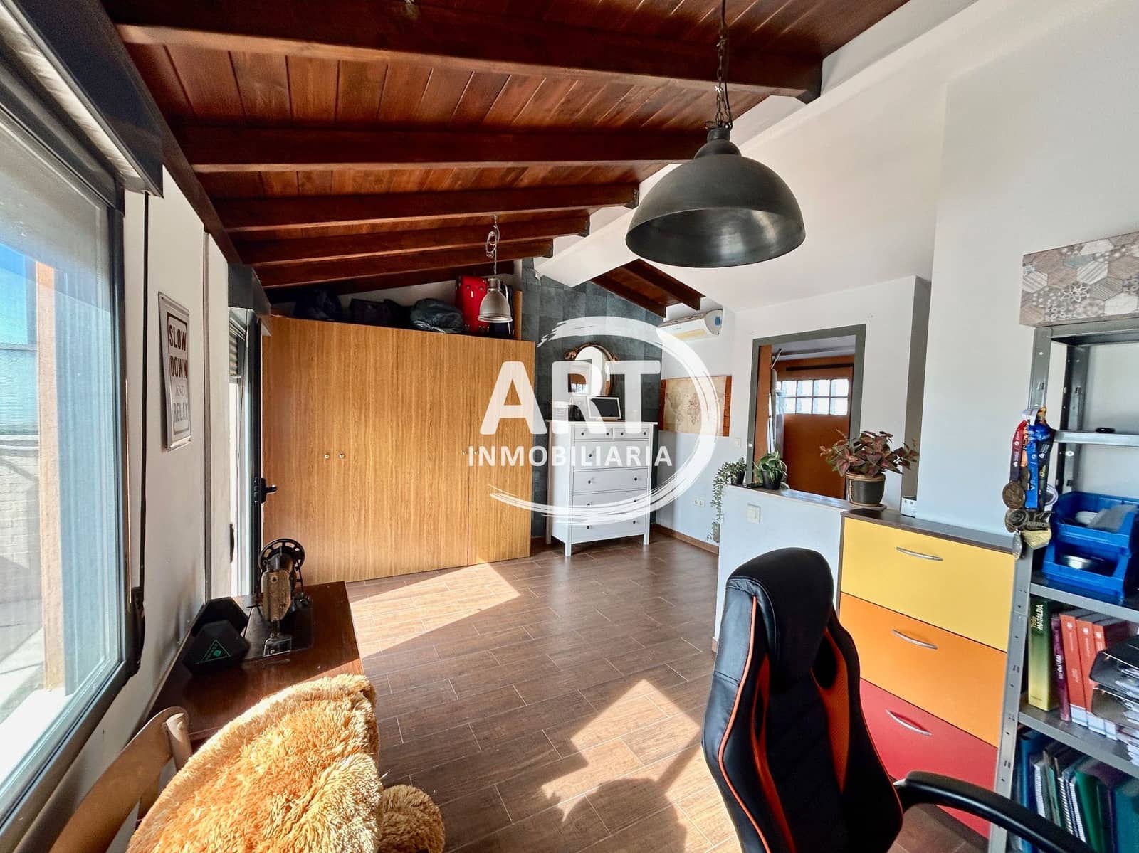 3 soveværelse Semi-Rækkehus til salg i San Antonio de Benageber med swimmingpool - € 395.000 (Ref: 9614707)