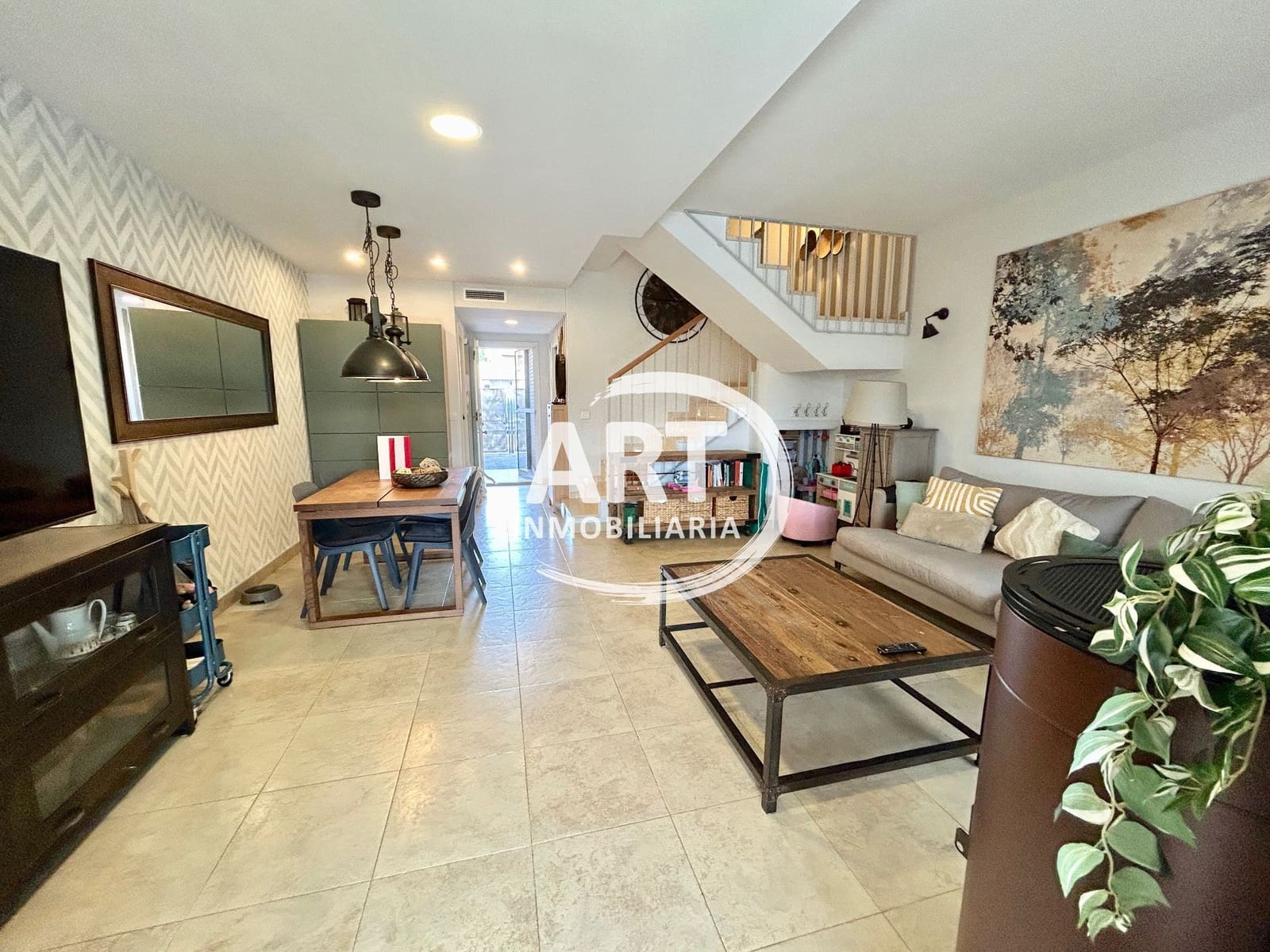 3 soveværelse Semi-Rækkehus til salg i San Antonio de Benageber med swimmingpool - € 395.000 (Ref: 9614707)