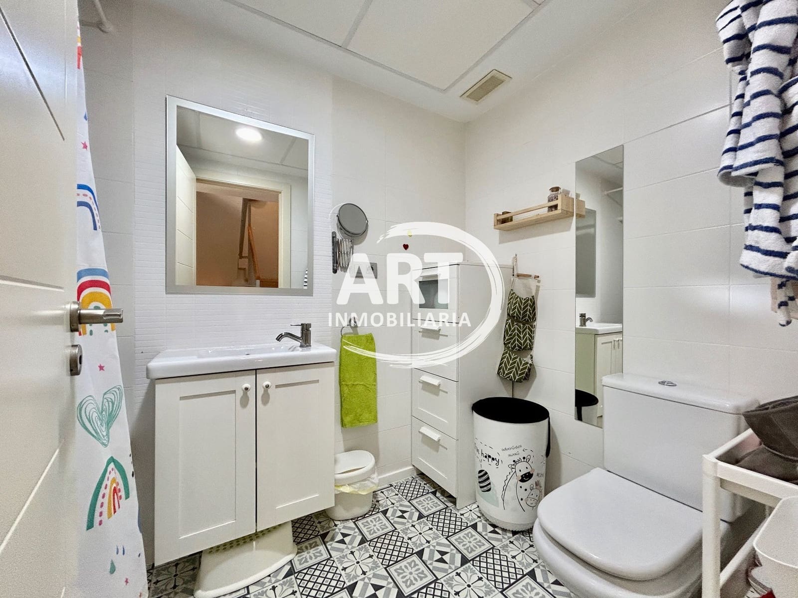 3 soveværelse Semi-Rækkehus til salg i San Antonio de Benageber med swimmingpool - € 395.000 (Ref: 9614707)