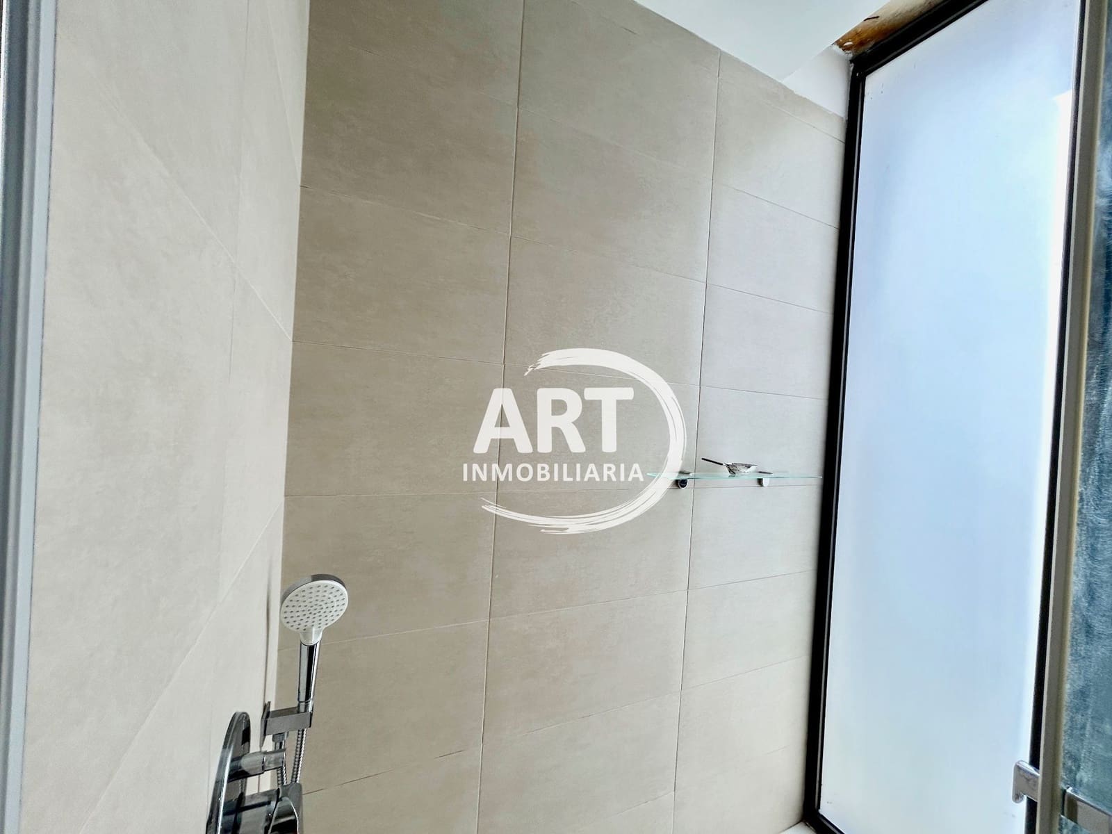 4 makuuhuone Huvila myytävänä paikassa L'Eliana mukana uima-altaan - 1 380 000 € (Ref: 9614708)