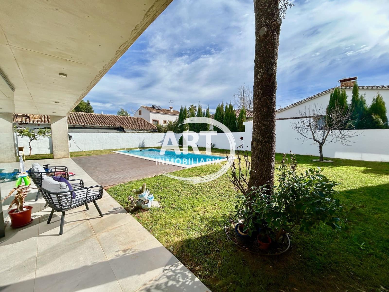 4 makuuhuone Huvila myytävänä paikassa L'Eliana mukana uima-altaan - 1 380 000 € (Ref: 9614708)