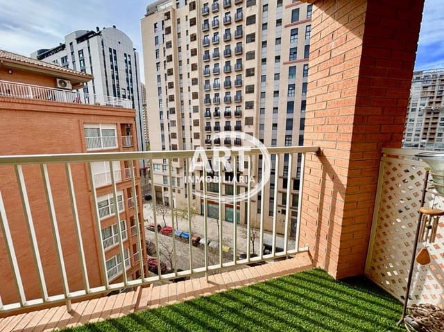 3 slaapkamer Flat te koop in Benicalap, Valencia stad met zwembad garage - € 500.000 (Ref: 9626894)