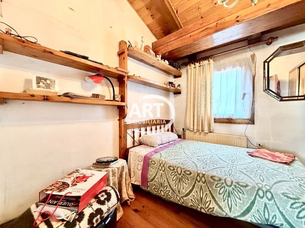 8 makuuhuone Omakotitalo myytävänä paikassa Alcala de la Selva - 350 000 € (Ref: 9639079)