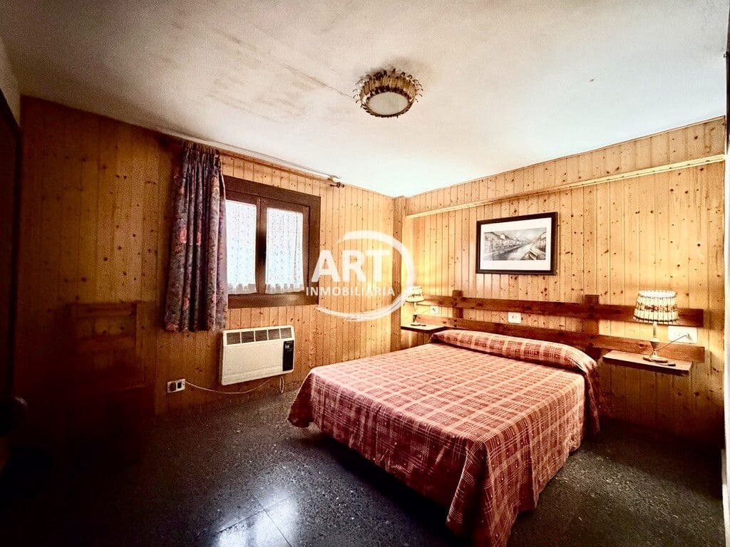 8 makuuhuone Omakotitalo myytävänä paikassa Alcala de la Selva - 350 000 € (Ref: 9639079)