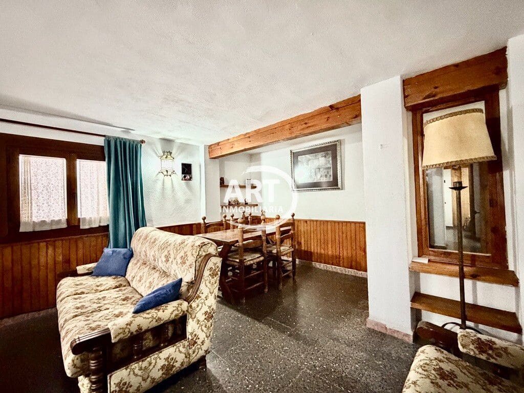 8 makuuhuone Omakotitalo myytävänä paikassa Alcala de la Selva - 350 000 € (Ref: 9639079)