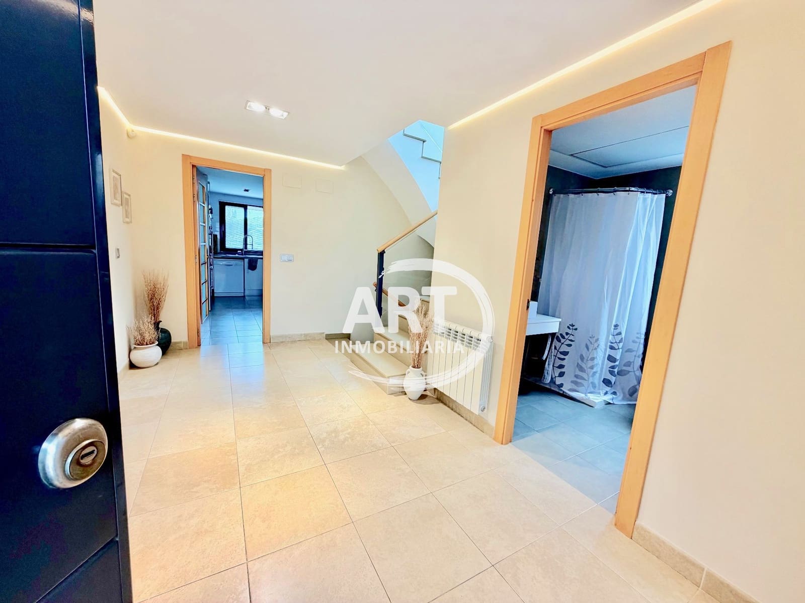 4 Zimmer Villa zu verkaufen in San Antonio de Benageber mit Pool Garage - 750.000 € (Ref: 9651223)