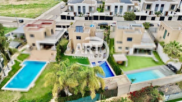 4 Zimmer Villa zu verkaufen in San Antonio de Benagéber mit Pool Garage - 750.000 € (Ref: 9651223)