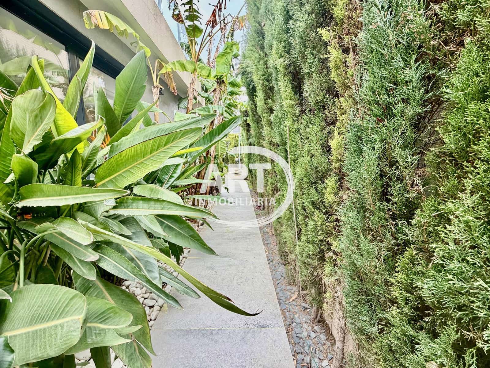 4 Zimmer Villa zu verkaufen in San Antonio de Benageber mit Pool Garage - 750.000 € (Ref: 9651223)