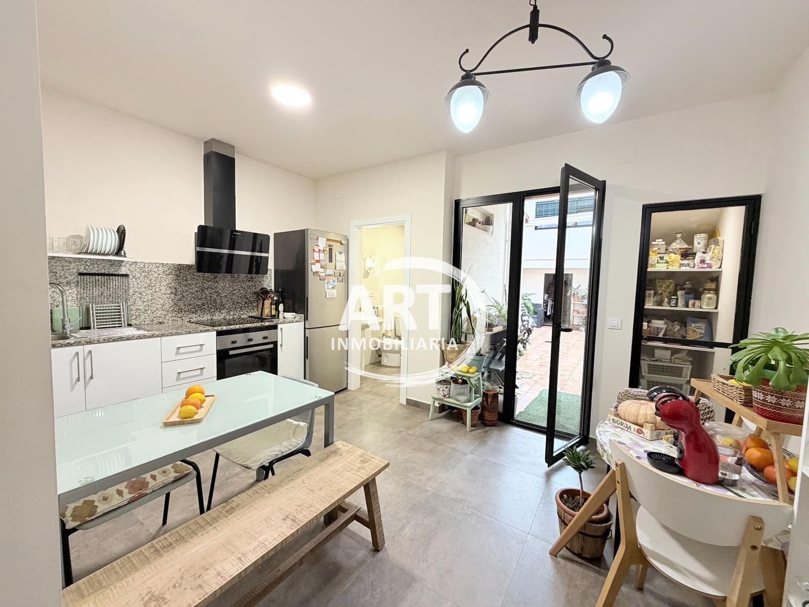 3 soveværelse Byhus til salg i Moncada - € 400.000 (Ref: 9658319)