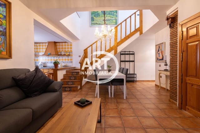 4 makuuhuone Huvila myytävänä paikassa L'Eliana mukana uima-altaan - 585 000 € (Ref: 9669929)