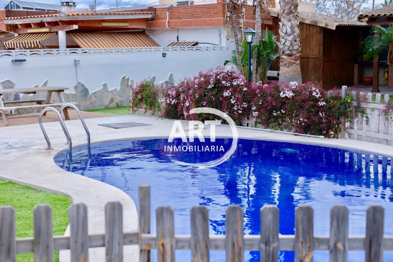 4 sovrum Villa till salu i L'Eliana med pool - 585 000 € (Ref: 9669929)