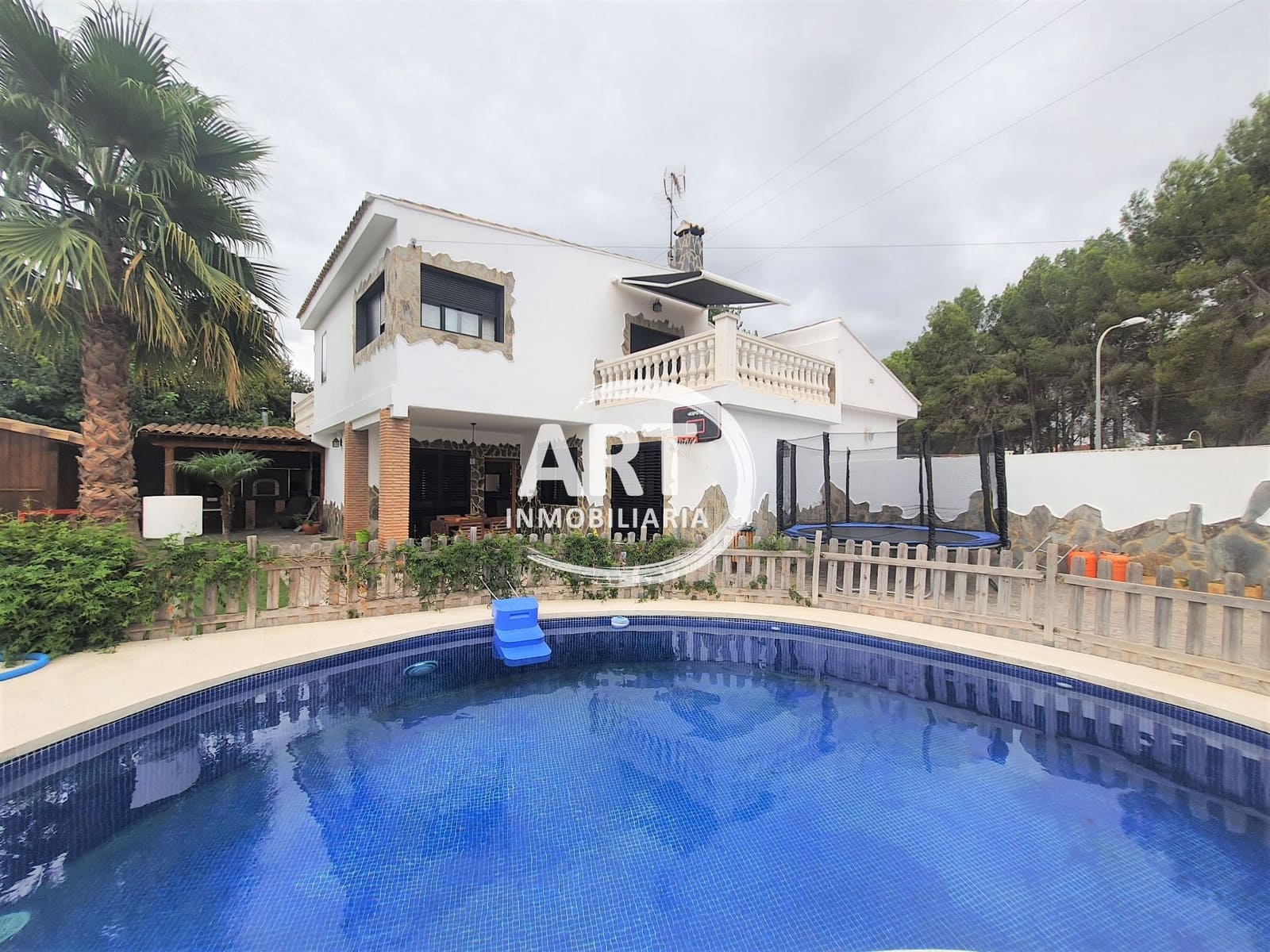 4 sovrum Villa till salu i L'Eliana med pool - 585 000 € (Ref: 9669929)