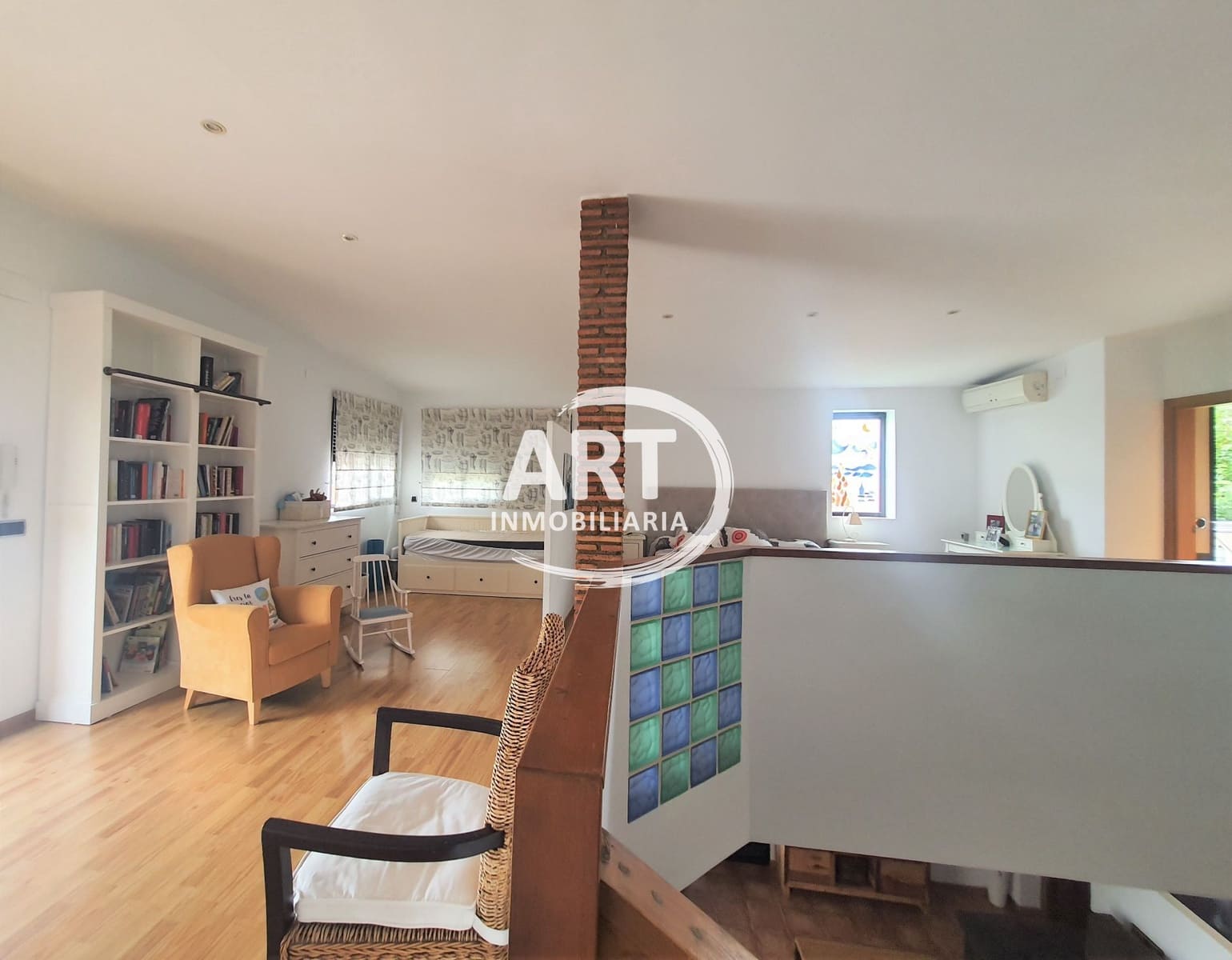 4 sovrum Villa till salu i L'Eliana med pool - 585 000 € (Ref: 9669929)