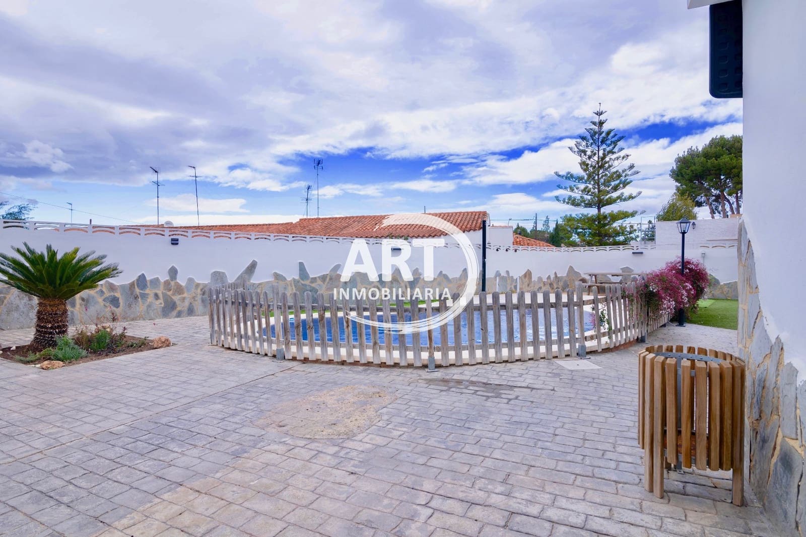 4 sovrum Villa till salu i L'Eliana med pool - 585 000 € (Ref: 9669929)