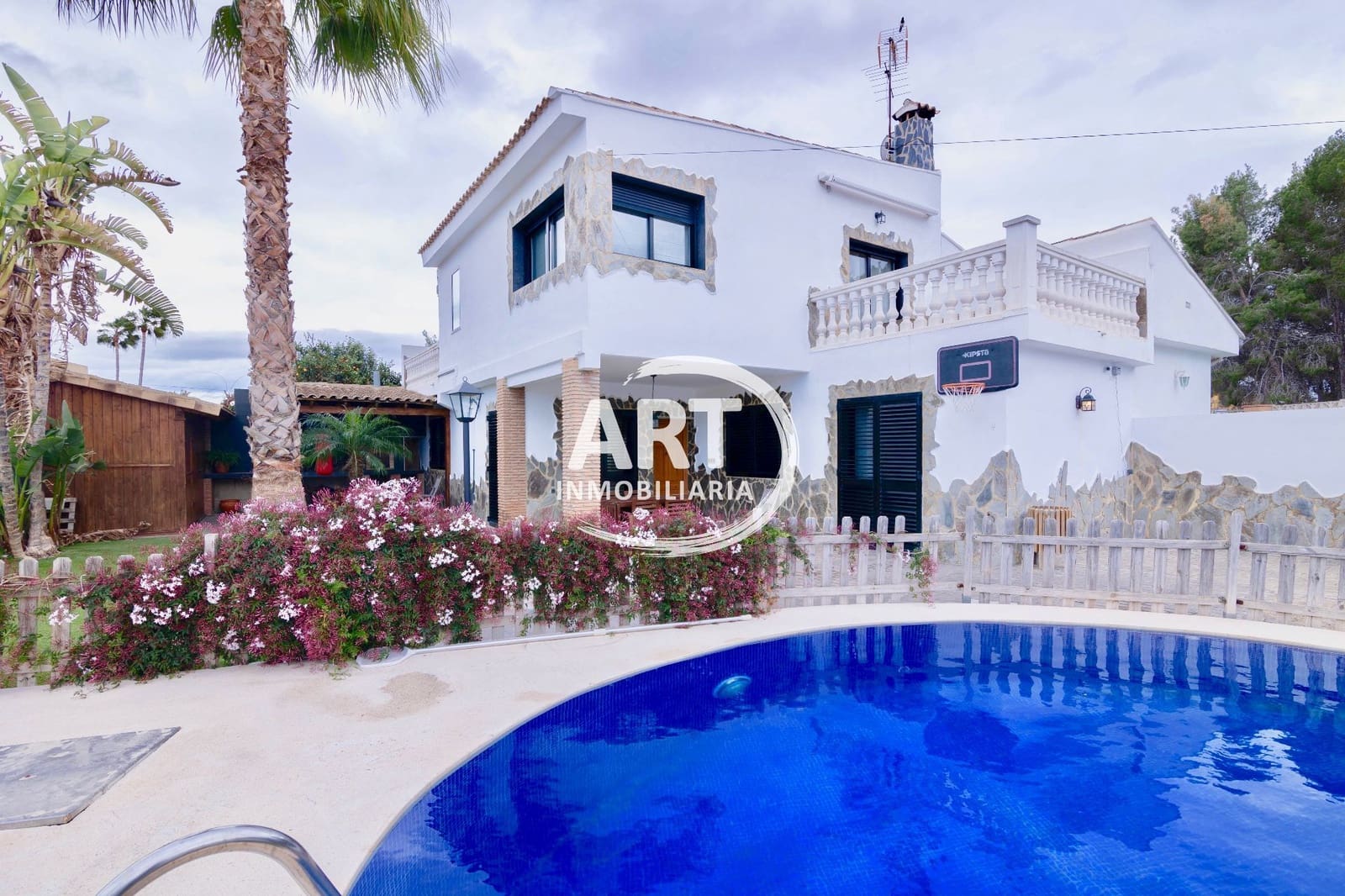 4 sovrum Villa till salu i L'Eliana med pool - 585 000 € (Ref: 9669929)