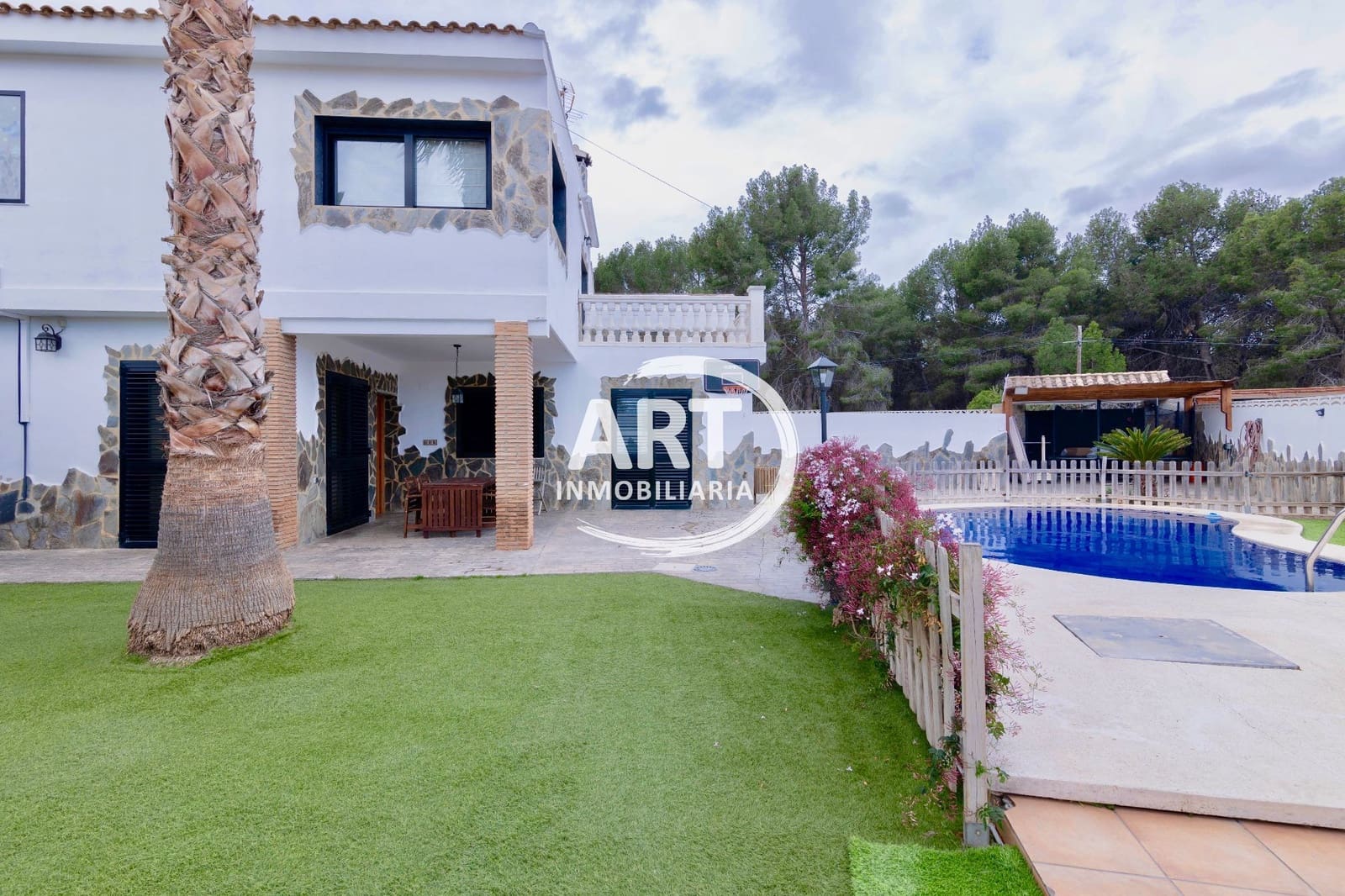 4 sovrum Villa till salu i L'Eliana med pool - 585 000 € (Ref: 9669929)