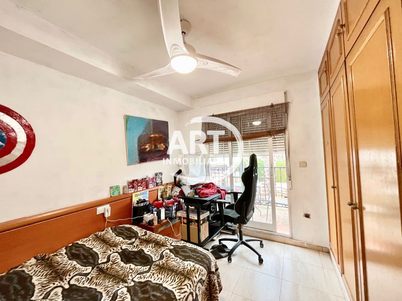 4 Zimmer Villa zu verkaufen in L'Eliana mit Pool Garage - 550.000 € (Ref: 9669930)