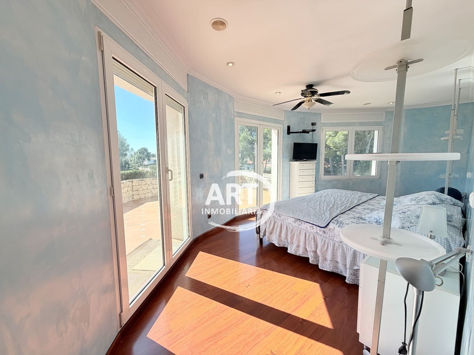 5 soverom Villa til salgs i Serra med svømmebasseng garasje - € 790 000 (Ref: 9679462)