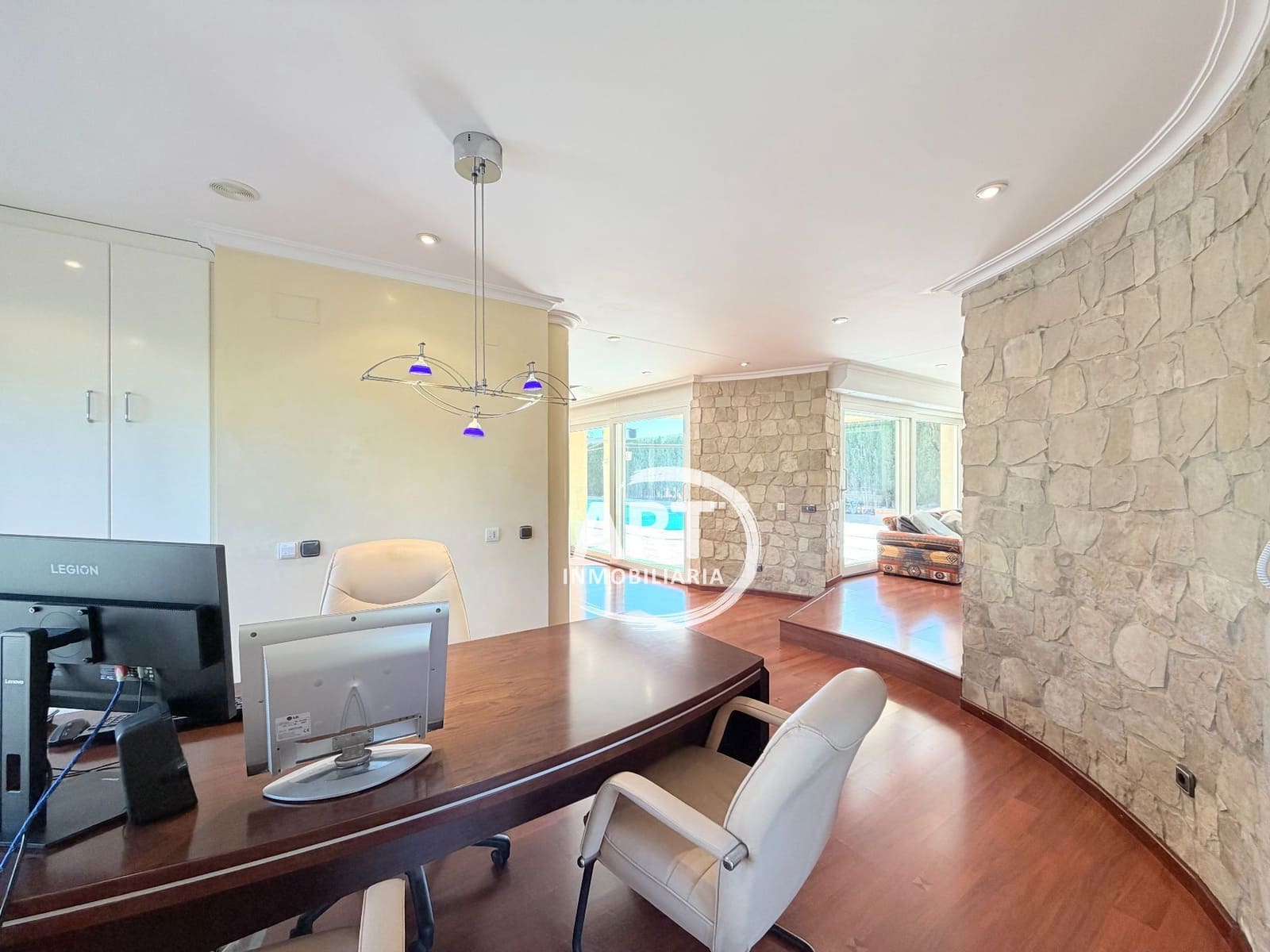 5 soverom Villa til salgs i Serra med svømmebasseng garasje - € 790 000 (Ref: 9679462)