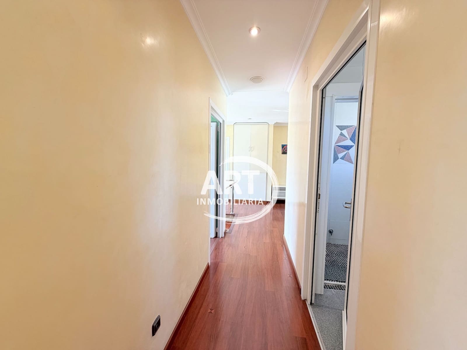 5 soverom Villa til salgs i Serra med svømmebasseng garasje - € 790 000 (Ref: 9679462)