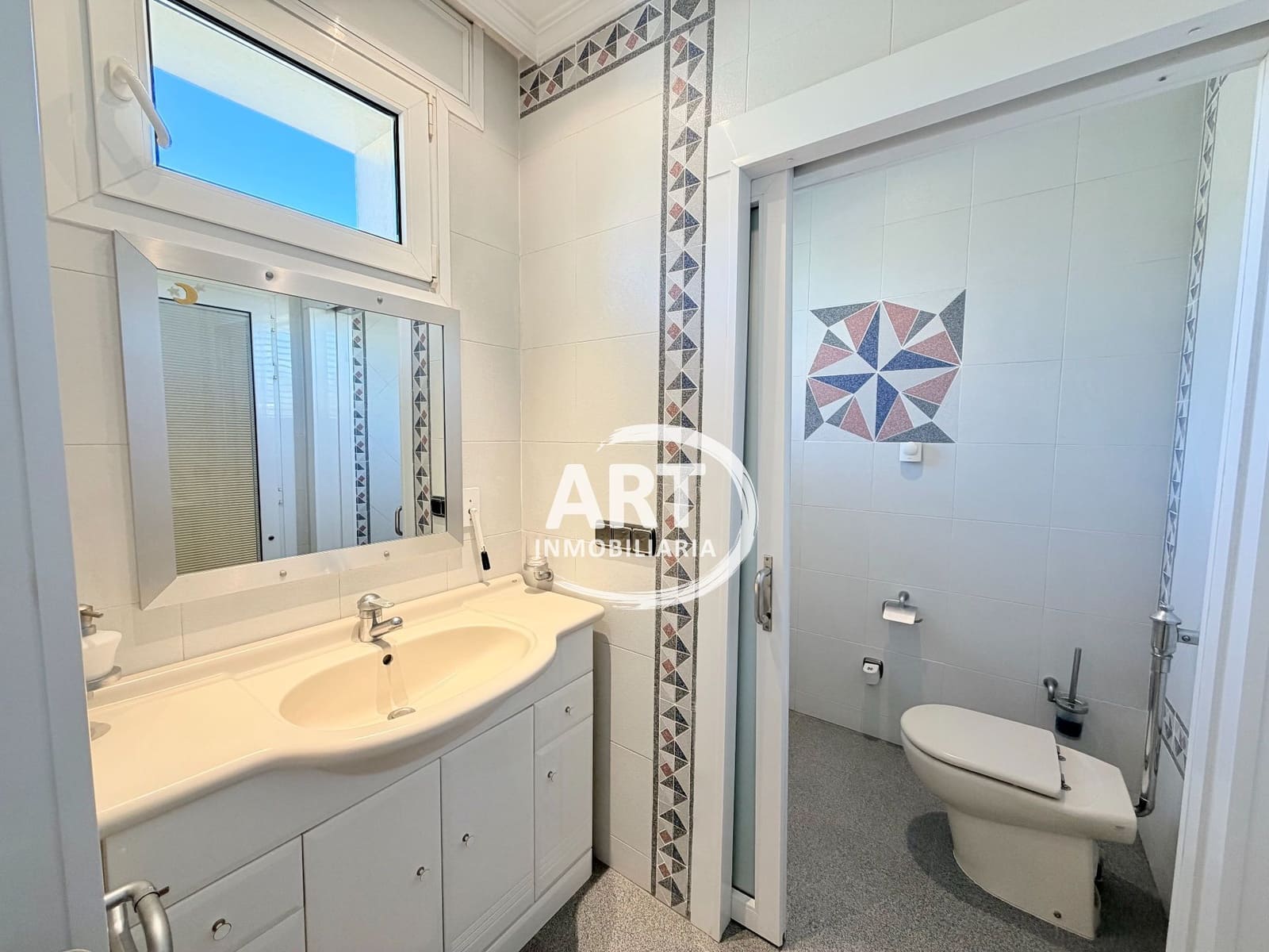 5 soverom Villa til salgs i Serra med svømmebasseng garasje - € 790 000 (Ref: 9679462)