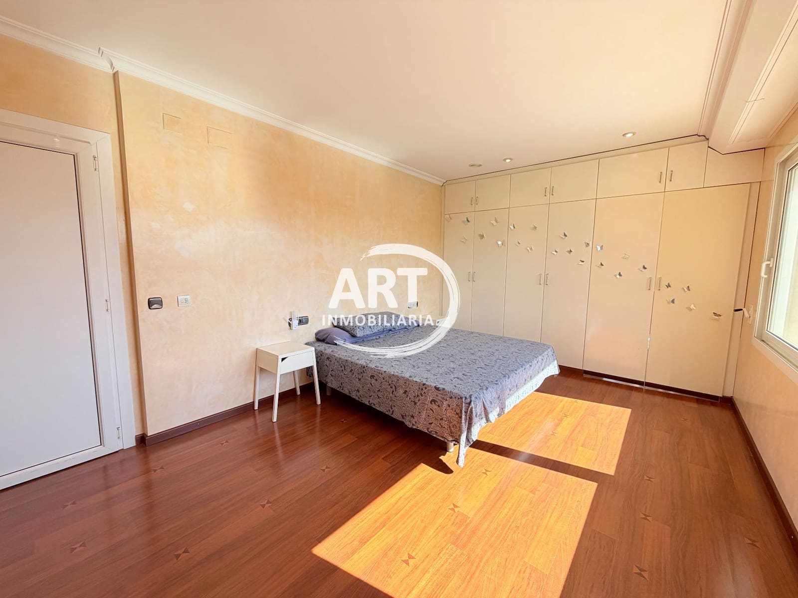 5 soverom Villa til salgs i Serra med svømmebasseng garasje - € 790 000 (Ref: 9679462)