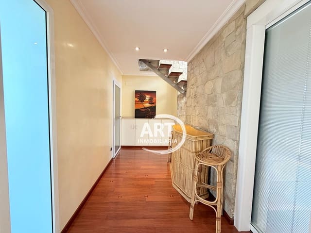 5 soverom Villa til salgs i Serra med svømmebasseng garasje - € 790 000 (Ref: 9679462)