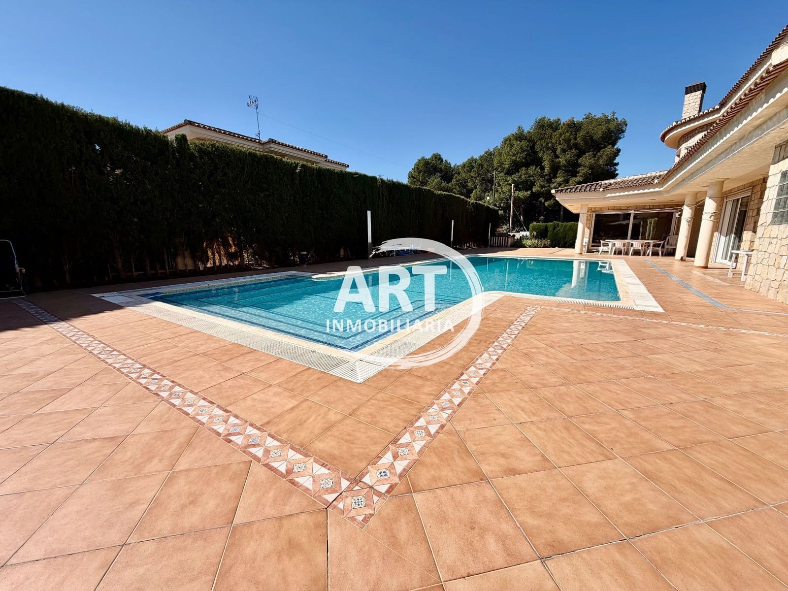 5 soverom Villa til salgs i Serra med svømmebasseng garasje - € 790 000 (Ref: 9679462)