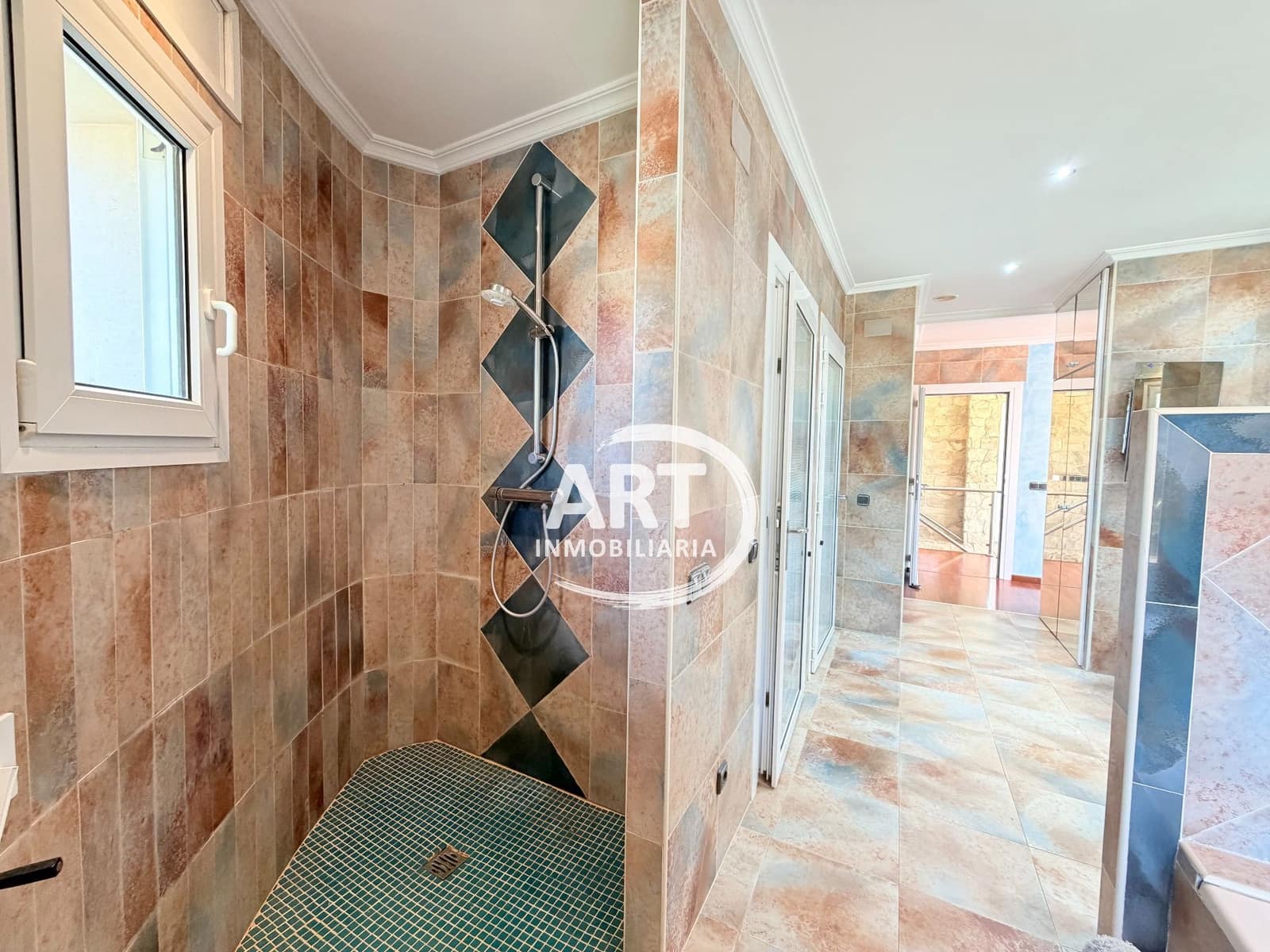 5 soverom Villa til salgs i Serra med svømmebasseng garasje - € 790 000 (Ref: 9679462)