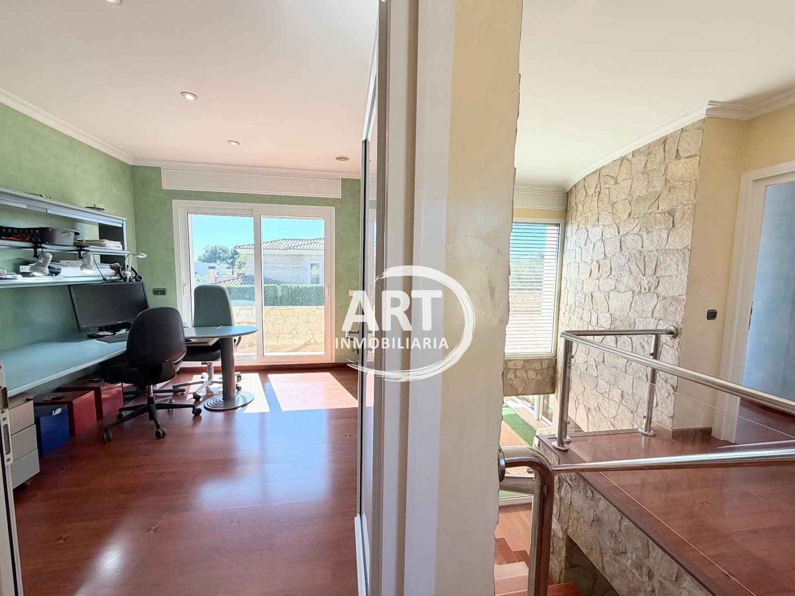 5 soverom Villa til salgs i Serra med svømmebasseng garasje - € 790 000 (Ref: 9679462)