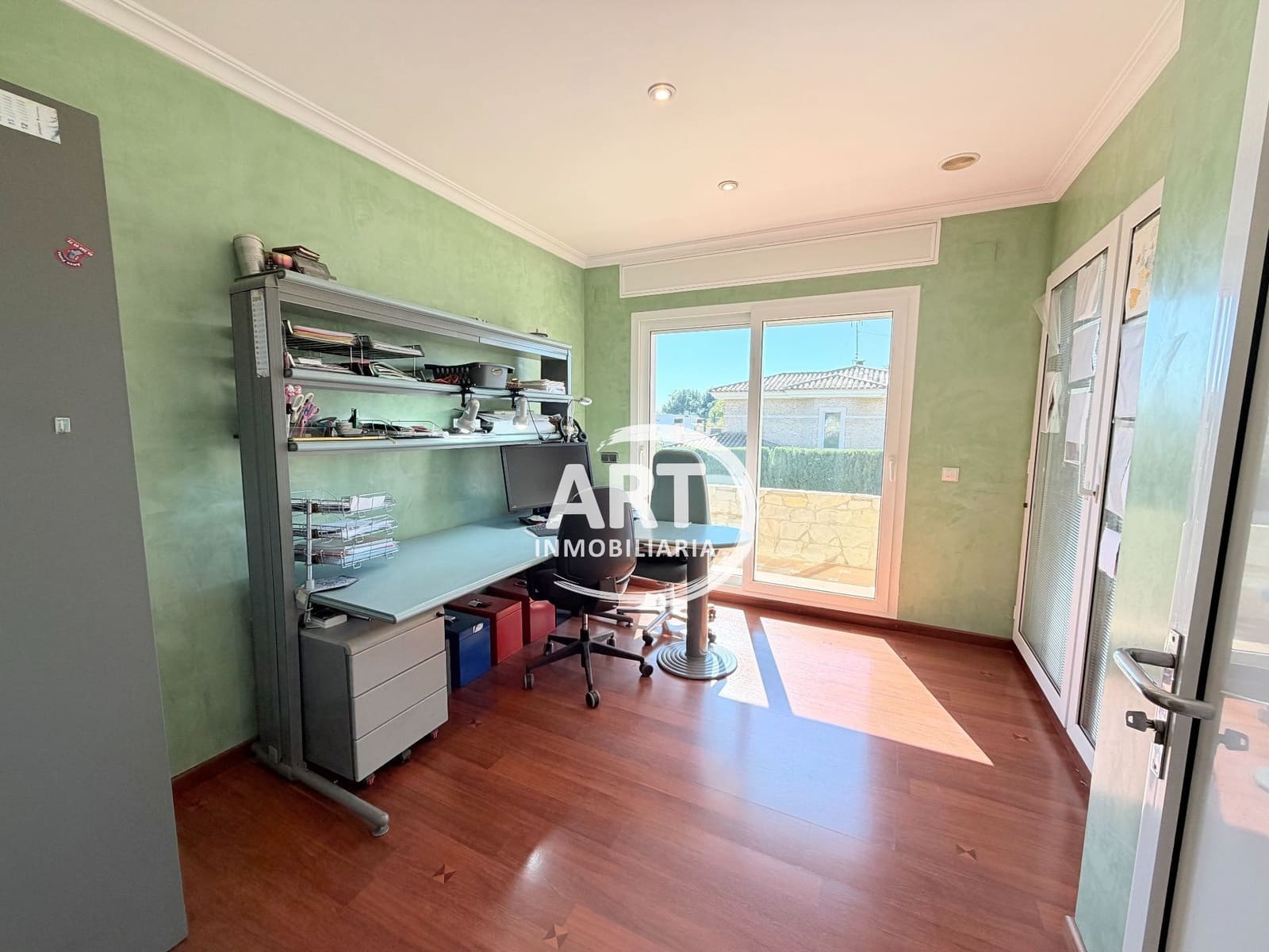 5 soverom Villa til salgs i Serra med svømmebasseng garasje - € 790 000 (Ref: 9679462)