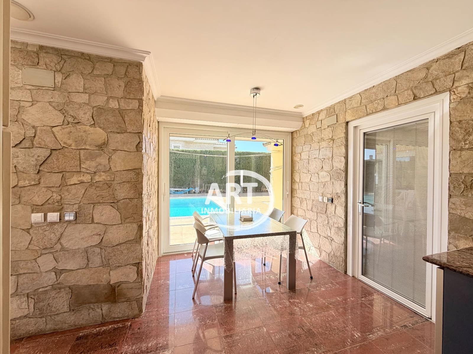 5 soverom Villa til salgs i Serra med svømmebasseng garasje - € 790 000 (Ref: 9679462)