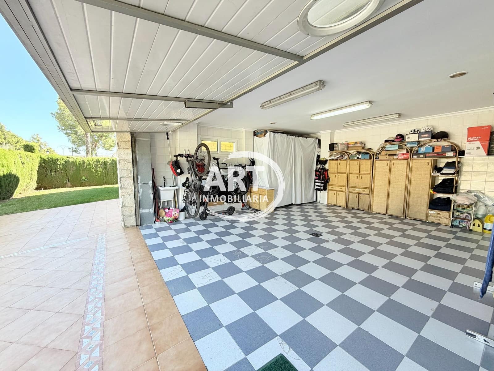 5 soverom Villa til salgs i Serra med svømmebasseng garasje - € 790 000 (Ref: 9679462)