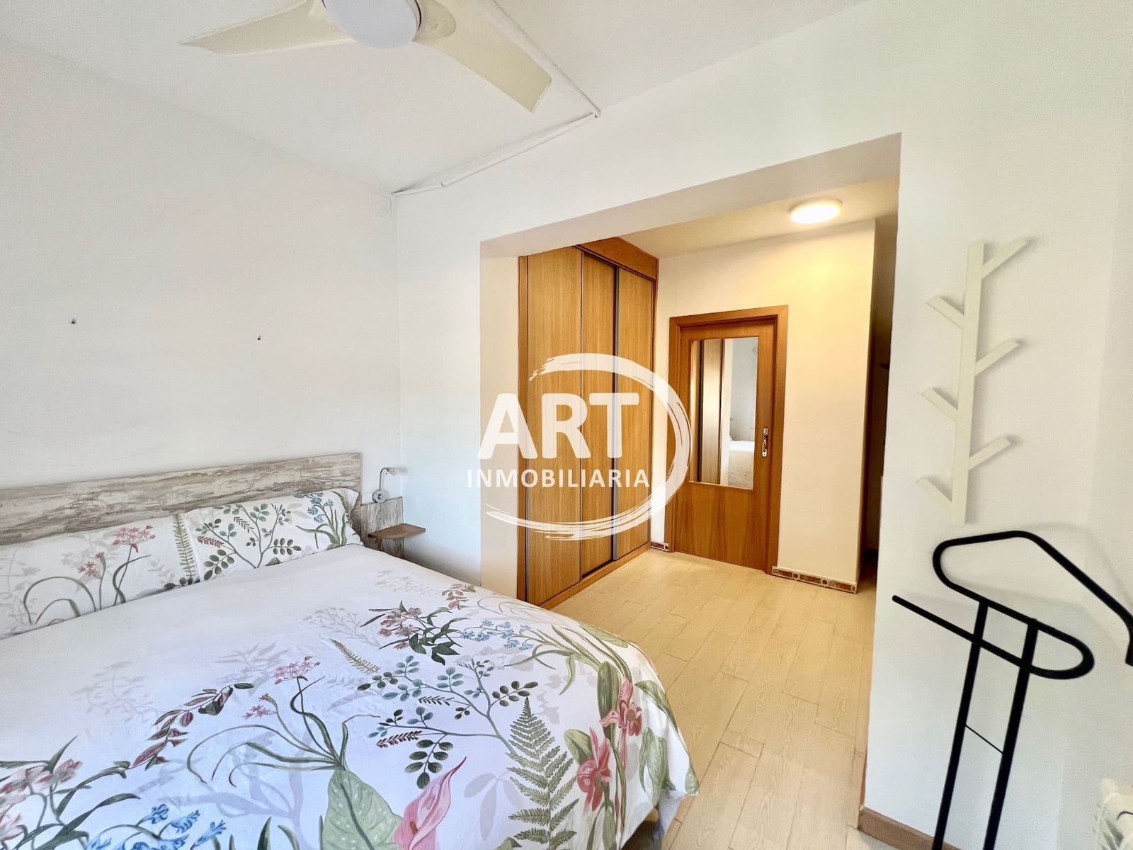 3 sypialnia Willa na sprzedaż w Serra z basenem garażem - 550 000 € (Ref: 9679463)