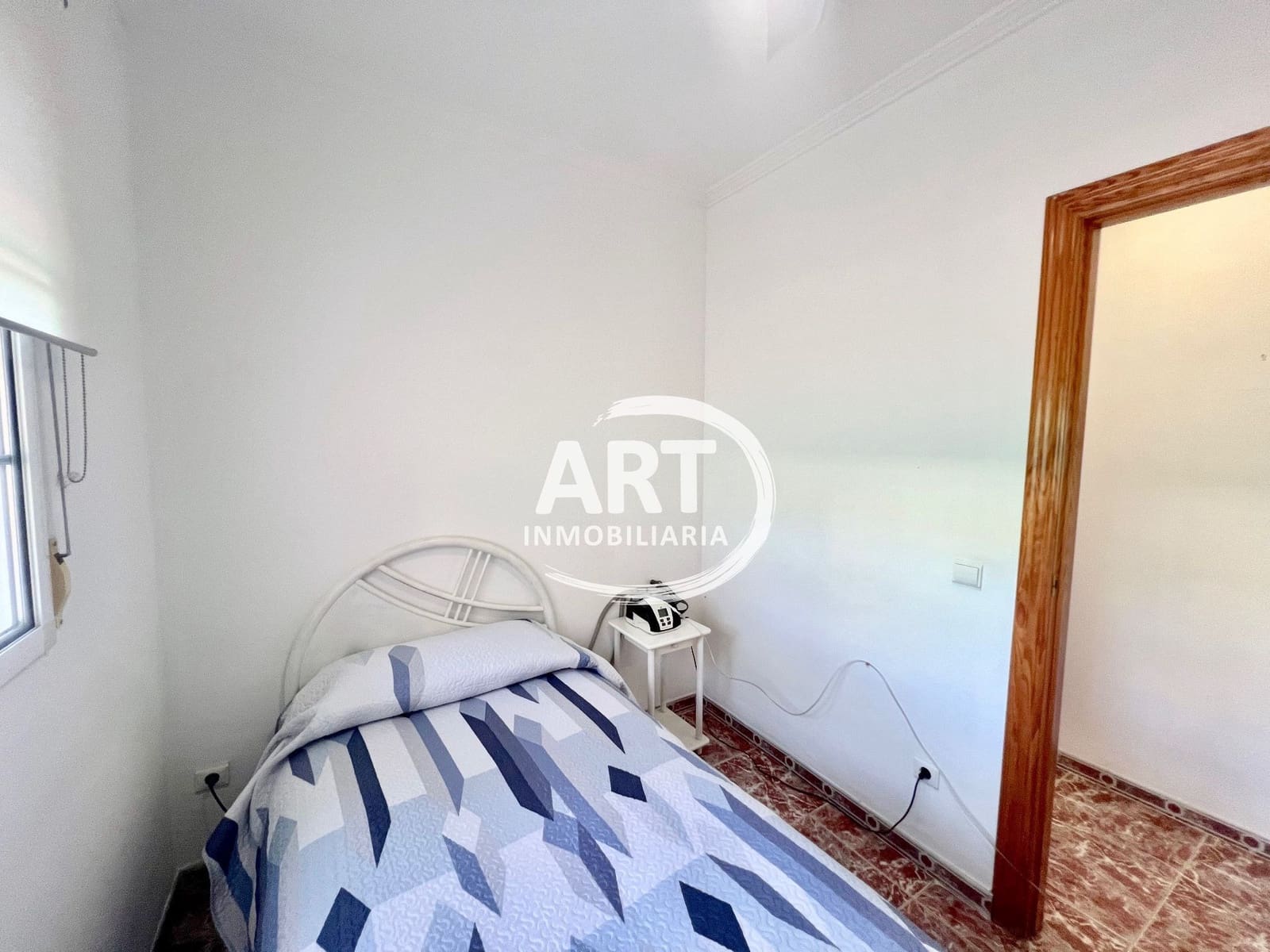 3 sypialnia Willa na sprzedaż w Serra z basenem garażem - 550 000 € (Ref: 9679463)