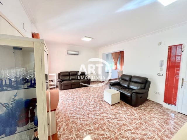 3 sypialnia Willa na sprzedaż w Serra z basenem garażem - 550 000 € (Ref: 9679463)