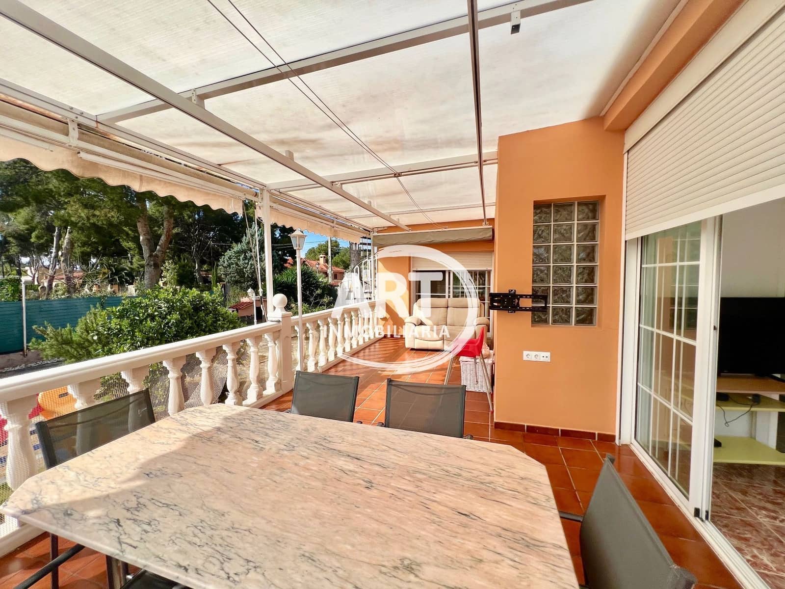 3 sypialnia Willa na sprzedaż w Serra z basenem garażem - 550 000 € (Ref: 9679463)