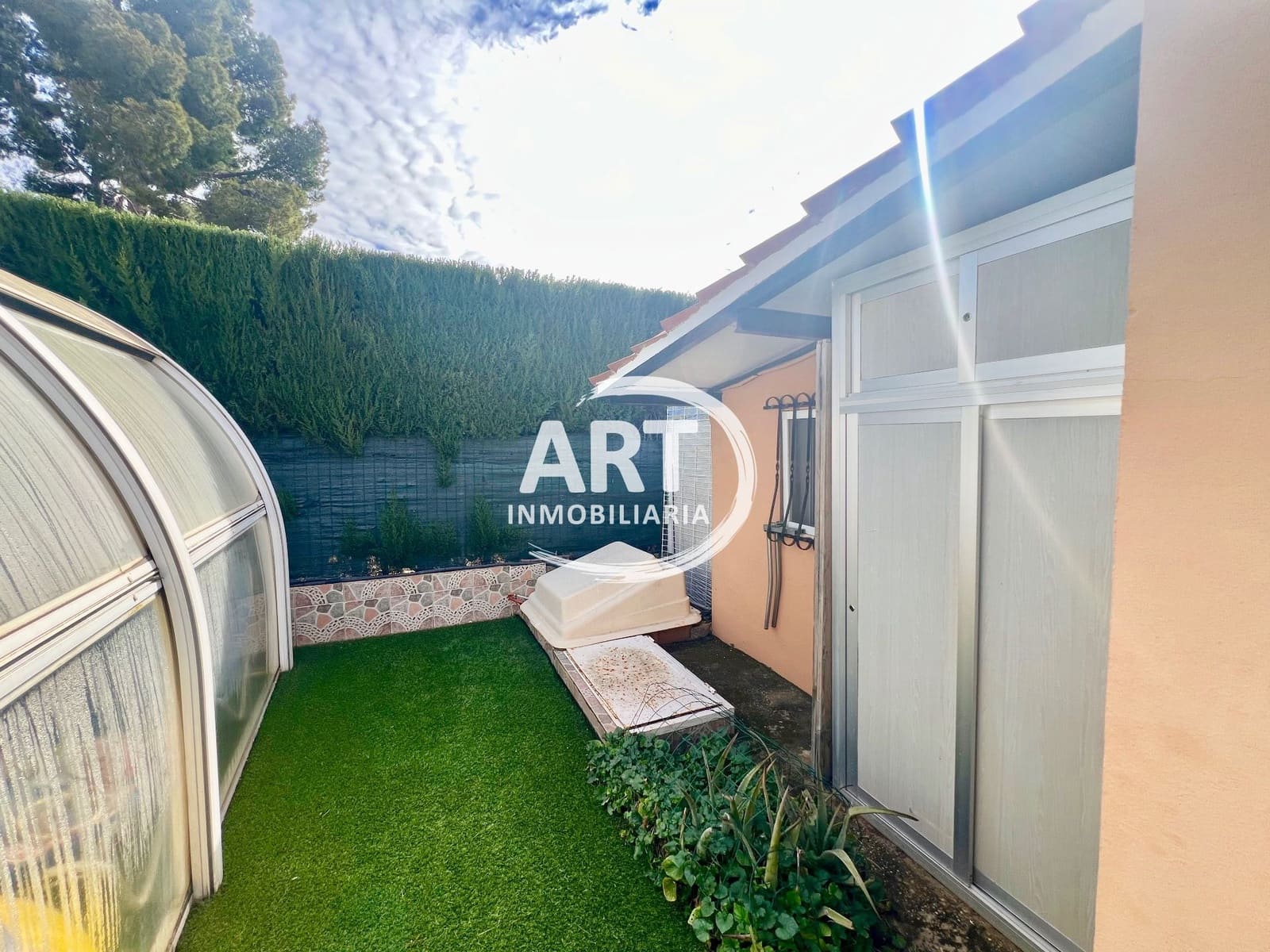 3 sypialnia Willa na sprzedaż w Serra z basenem garażem - 550 000 € (Ref: 9679463)