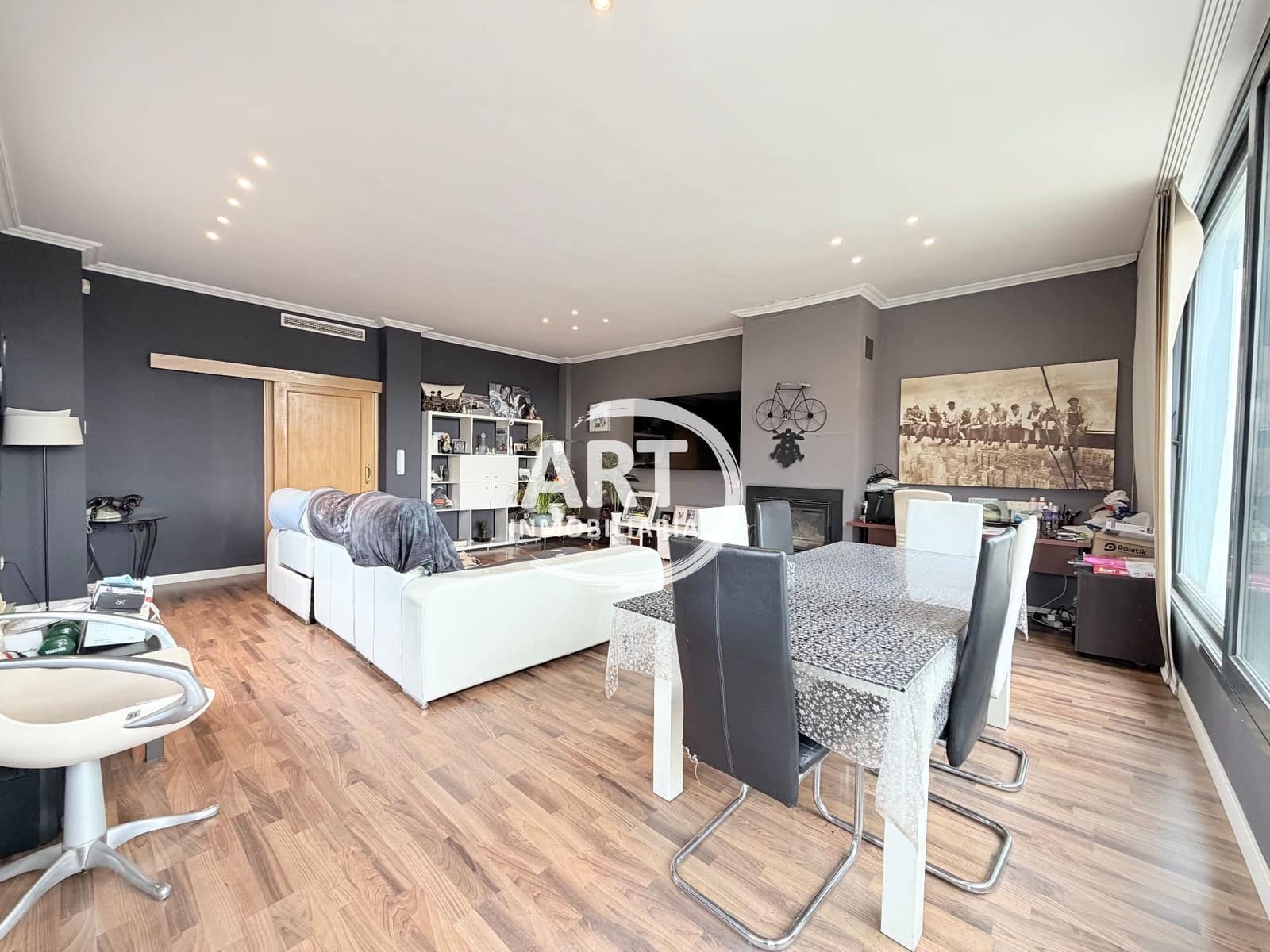 4 bedroom Villa for sale in Chiva with garage - € 595,000 (Ref: 9700429)