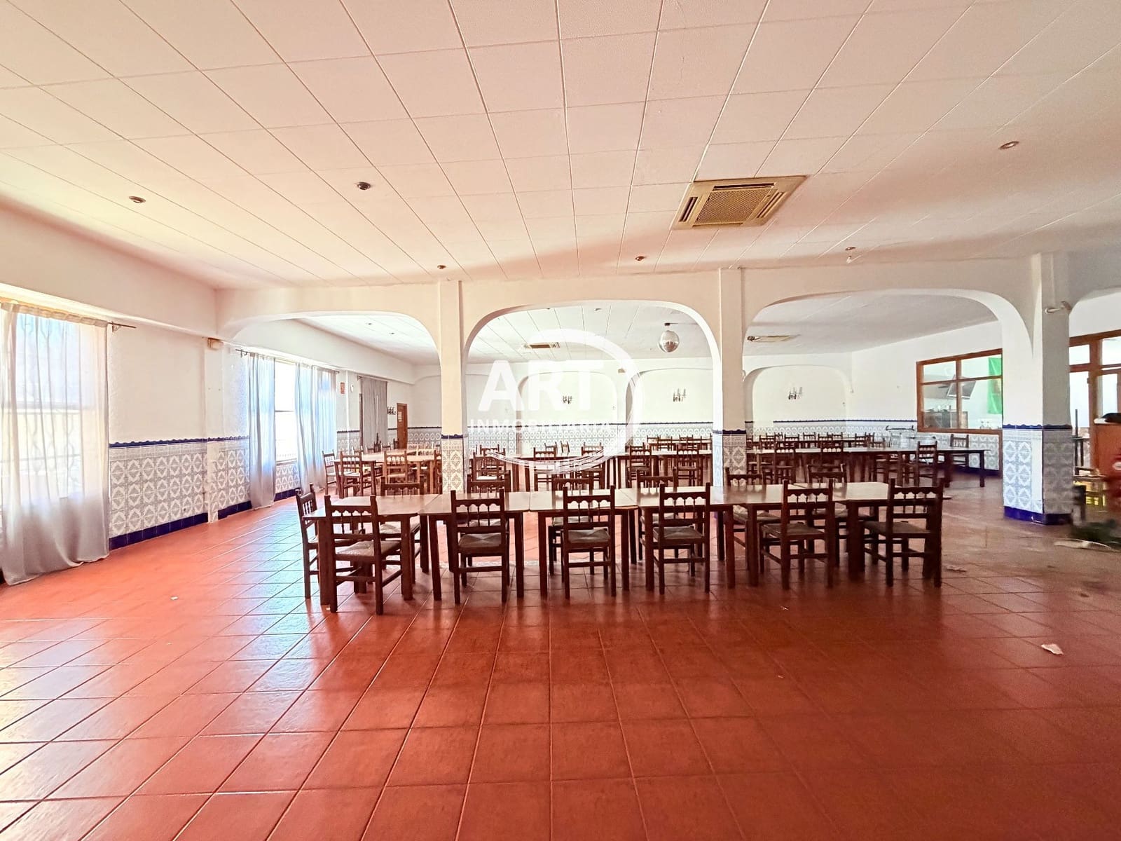 Gewerbe zu verkaufen in Benisano - 350.000 € (Ref: 9714494)