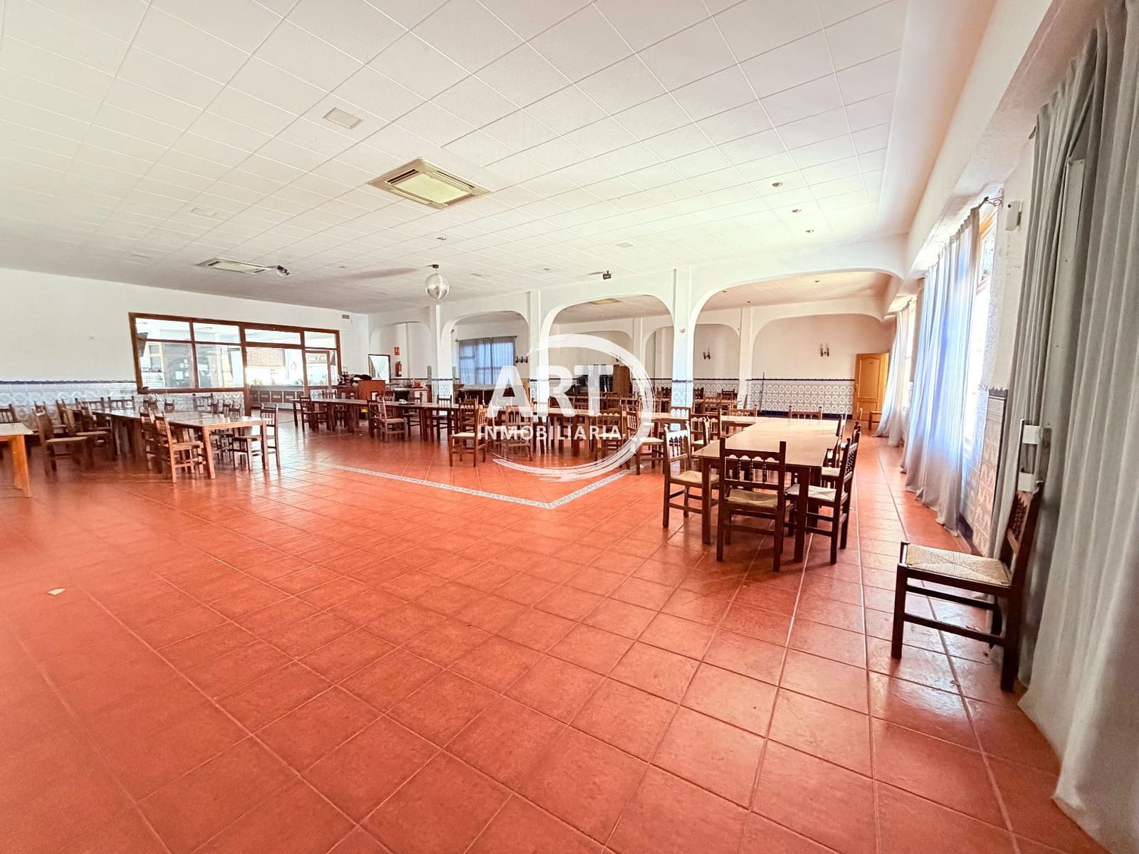 Gewerbe zu verkaufen in Benisano - 350.000 € (Ref: 9714494)