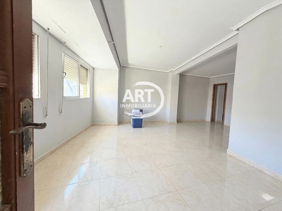 5 makuuhuone Omakotitalo myytävänä paikassa Betera mukana 
autotalli - 350 000 € (Ref: 9719479)