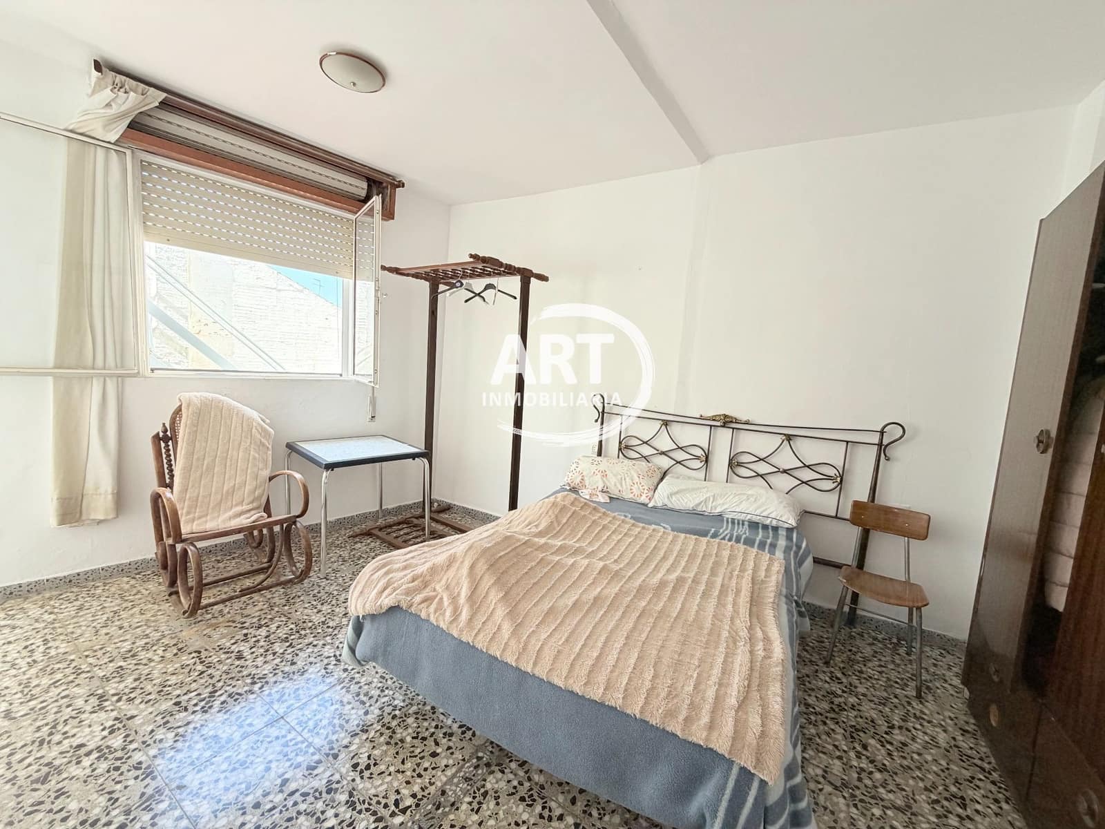 5 makuuhuone Omakotitalo myytävänä paikassa Betera mukana 
autotalli - 350 000 € (Ref: 9719479)