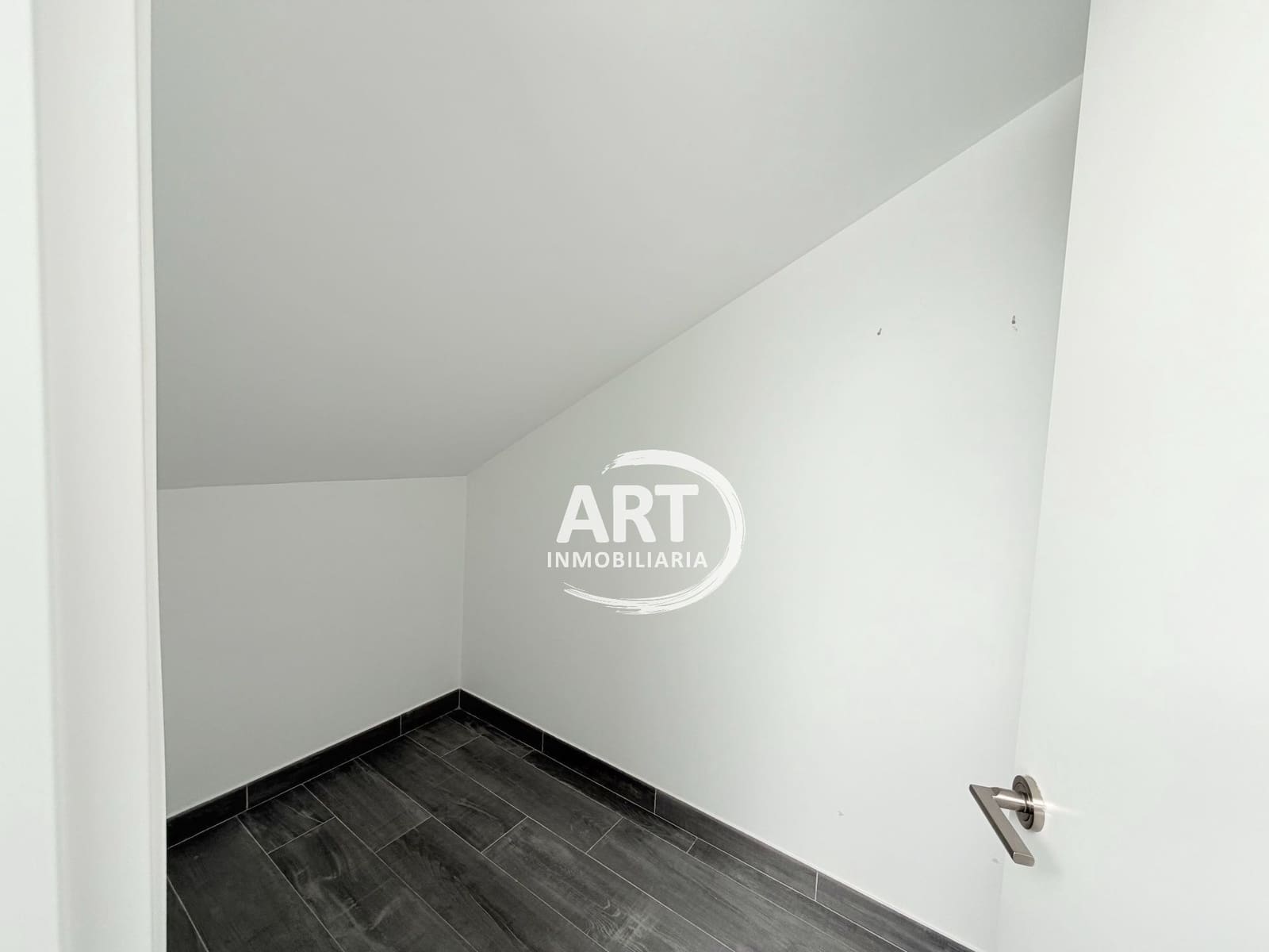 2 bedroom Flat for rent in L'Eliana - € 1,500 (Ref: 9721083)