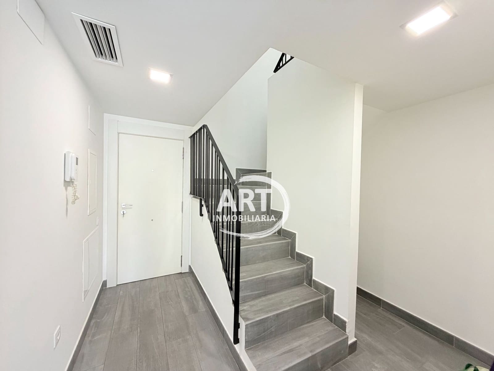 2 bedroom Flat for rent in L'Eliana - € 1,500 (Ref: 9721083)