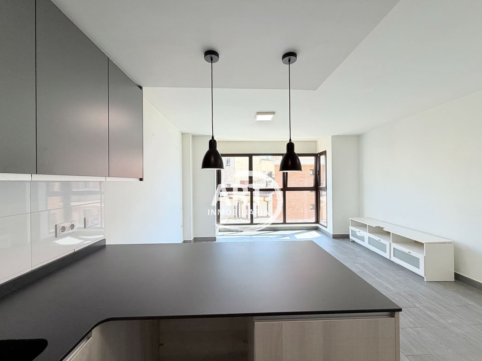 2 bedroom Flat for rent in L'Eliana - € 1,500 (Ref: 9721083)