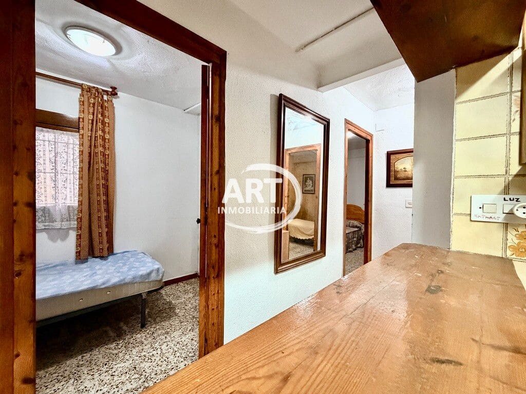 3 bedroom Townhouse for sale in Alcala de la Selva - € 80,000 (Ref: 9728568)